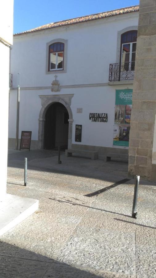 Flamingo Apartment Sesimbra Luaran gambar